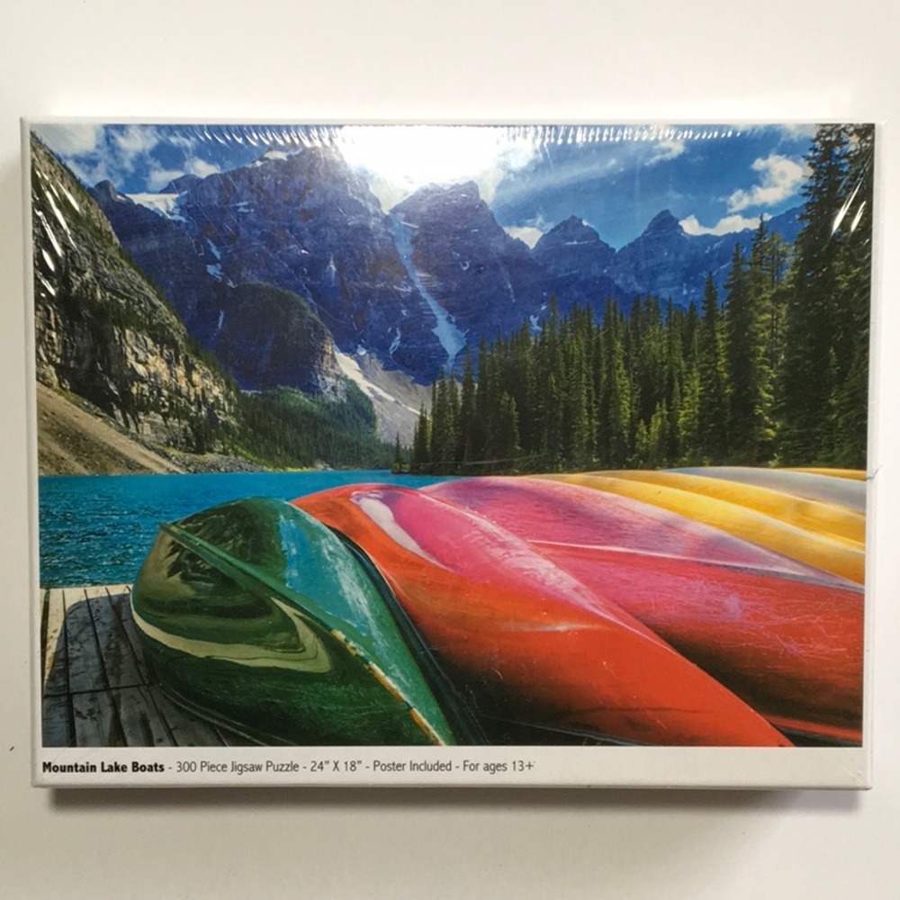 NEW SEALED Mountain Lake Boats 300 Pieces